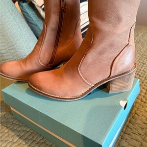 Sundance Diba True Majes Tic Leather Boots